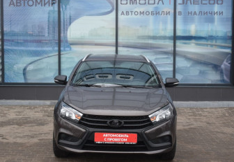 Подержанный автомобиль LADA (ВАЗ) Vesta Wagon 2020 года (2 фото)