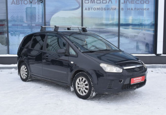 Подержанный автомобиль Ford C-MAX 2007 года (3 фото)
