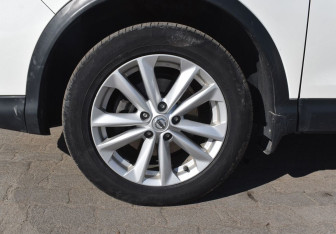 Подержанный автомобиль Nissan Qashqai 2020 года (9 фото)