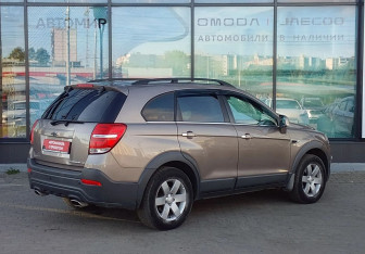 Подержанный автомобиль Chevrolet Captiva 2013 года (5 фото)