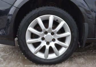 Подержанный автомобиль Opel Astra Hatchback 2011 года (9 фото)