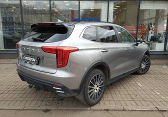 Подержанный автомобиль Haval Jolion 2024 года (8 фото)
