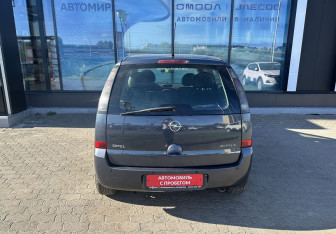 Подержанный автомобиль Opel Meriva 2008 года (6 фото)
