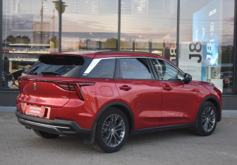 Подержанный автомобиль FAW Bestune T55 2023 года (5 фото)