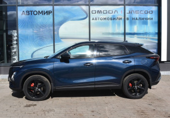Подержанный автомобиль Omoda C5 2023 года (8 фото)