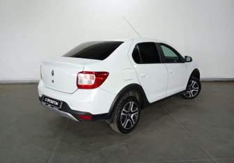 Подержанный автомобиль Renault Logan Sedan 2022 года (4 фото)