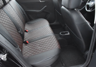 Подержанный автомобиль Skoda Rapid Liftback 2019 года (11 фото)