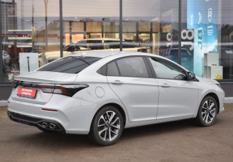 Новый Omoda S5 GT 2024 (5 фото)