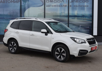 Подержанный автомобиль Subaru Forester Suv 2018 года (3 фото)