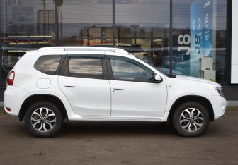 Подержанный автомобиль Nissan Terrano 2020 года (4 фото)