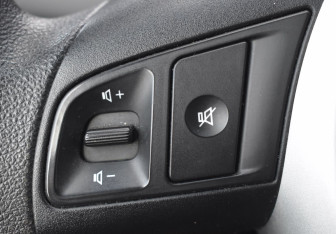 Подержанный автомобиль Kia Venga 2013 года (14 фото)