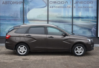 Подержанный автомобиль LADA (ВАЗ) Vesta Wagon 2020 года (4 фото)