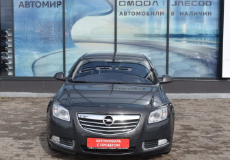 Подержанный автомобиль Opel Insignia Sedan 2013 года (2 фото)