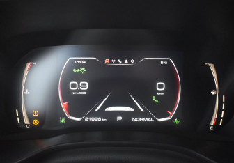 Подержанный автомобиль Haval Jolion 2022 года (13 фото)