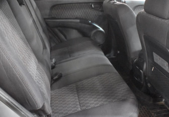 Подержанный автомобиль Kia Sportage 2006 года (11 фото)