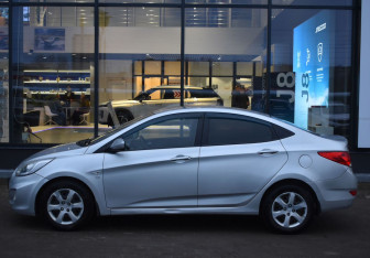 Подержанный автомобиль Hyundai Solaris Sedan 2014 года (8 фото)