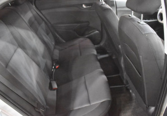 Подержанный автомобиль Hyundai Solaris Sedan 2018 года (11 фото)