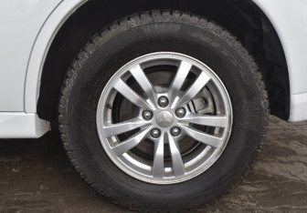 Подержанный автомобиль Mitsubishi Outlander 2022 года (9 фото)