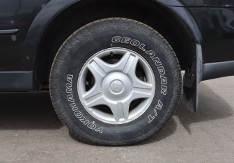 Подержанный автомобиль SsangYong Kyron 2008 года (9 фото)