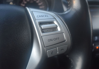 Подержанный автомобиль Nissan Qashqai 2017 года (14 фото)