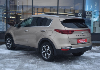 Подержанный автомобиль Kia Sportage 2018 года (7 фото)