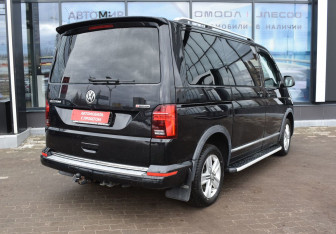 Подержанный автомобиль Volkswagen Multivan 2020 года (5 фото)