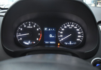 Подержанный автомобиль Hyundai Creta 2017 года (13 фото)