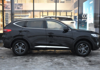 Подержанный автомобиль Haval F7 2019 года (4 фото)
