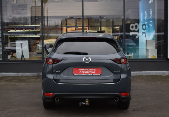 Подержанный автомобиль Mazda CX-5 2021 года (6 фото)