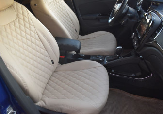 Подержанный автомобиль Renault Kaptur 2020 года (10 фото)