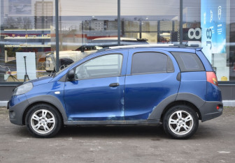 Подержанный автомобиль Chery IndiS (S18D) 2011 года (8 фото)