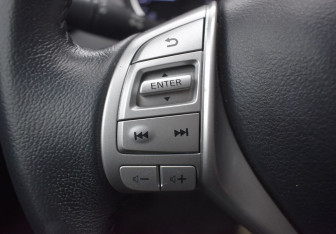 Подержанный автомобиль Nissan X-Trail 2015 года (16 фото)