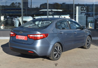 Подержанный автомобиль Kia Rio Sedan 2012 года (5 фото)