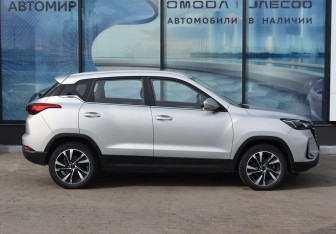 Подержанный автомобиль BAIC X35 2023 года (4 фото)