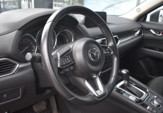 Подержанный автомобиль Mazda CX-5 2020 года (13 фото)
