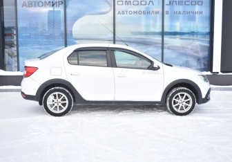 Подержанный автомобиль Renault Logan Sedan 2020 года (4 фото)