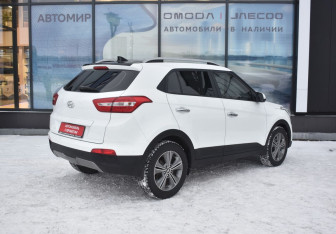 Подержанный автомобиль Hyundai Creta 2017 года (5 фото)