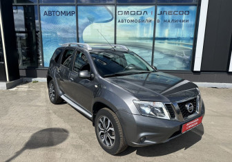 Подержанный автомобиль Nissan Terrano 2018 года (3 фото)