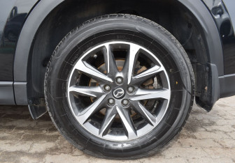 Подержанный автомобиль Mazda CX-5 2018 года (9 фото)