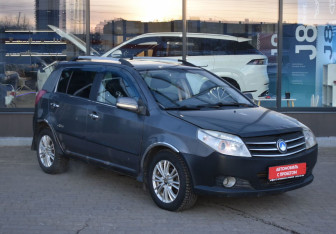 Подержанный автомобиль Geely MK Cross 2012 года (3 фото)