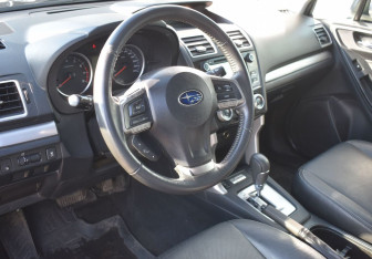 Подержанный автомобиль Subaru Forester Suv 2015 года (13 фото)