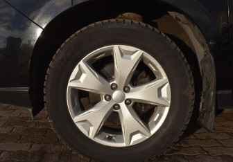 Подержанный автомобиль Subaru Forester Suv 2013 года (9 фото)