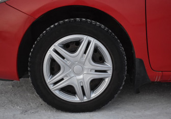 Подержанный автомобиль Toyota Corolla Sedan 2007 года (9 фото)