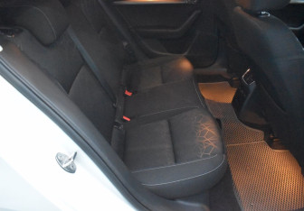 Подержанный автомобиль Skoda Octavia Liftback 2020 года (11 фото)