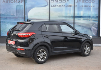 Подержанный автомобиль Hyundai Creta 2018 года (5 фото)