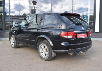 Подержанный автомобиль SsangYong Kyron 2014 года (7 фото)