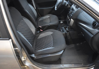 Подержанный автомобиль LADA (ВАЗ) Granta Sedan 2019 года (10 фото)