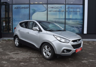 Подержанный автомобиль Hyundai ix35 2012 года (3 фото)