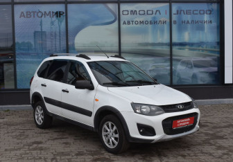 Подержанный автомобиль LADA (ВАЗ) Kalina Wagon 2017 года (3 фото)