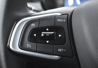 Подержанный автомобиль Omoda S5 2023 года (13 фото)